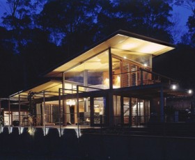 Bowen Mountain House