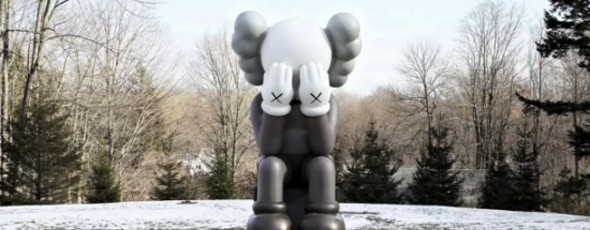 Kaws Companion (Passing Through)