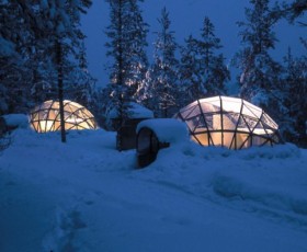 Igloo hotel