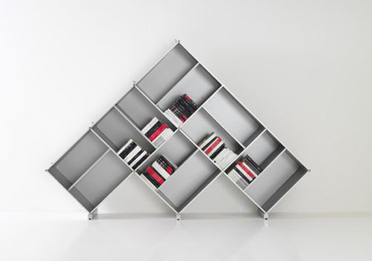 pyramid-bookcase-4