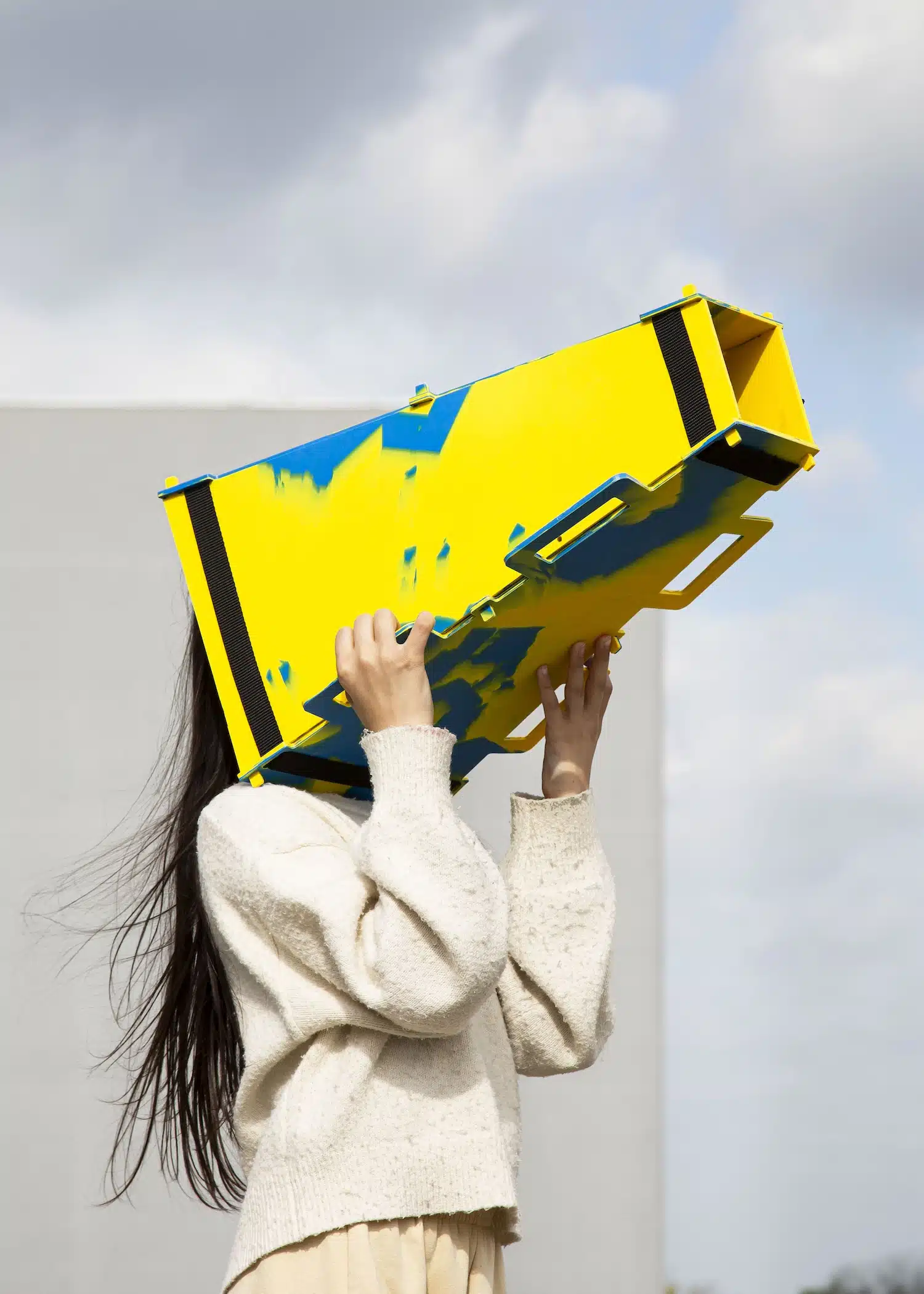 NUAGE : Une invitation poétique à observer le ciel, design et réemploi à l’appui