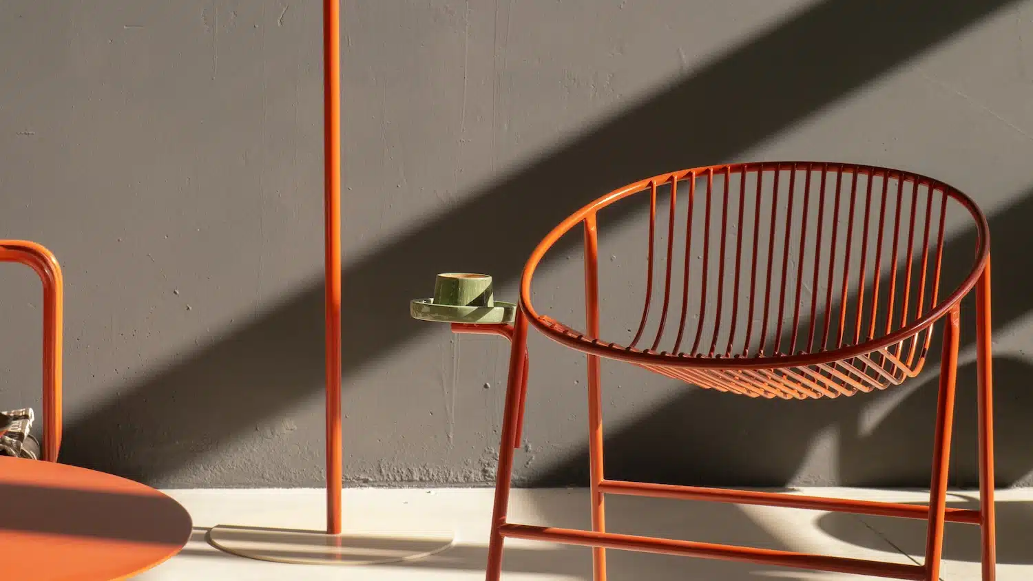 Shell : entre rigueur tubulaire et poésie artisanale Shell : entre rigueur tubulaire et poésie artisanale