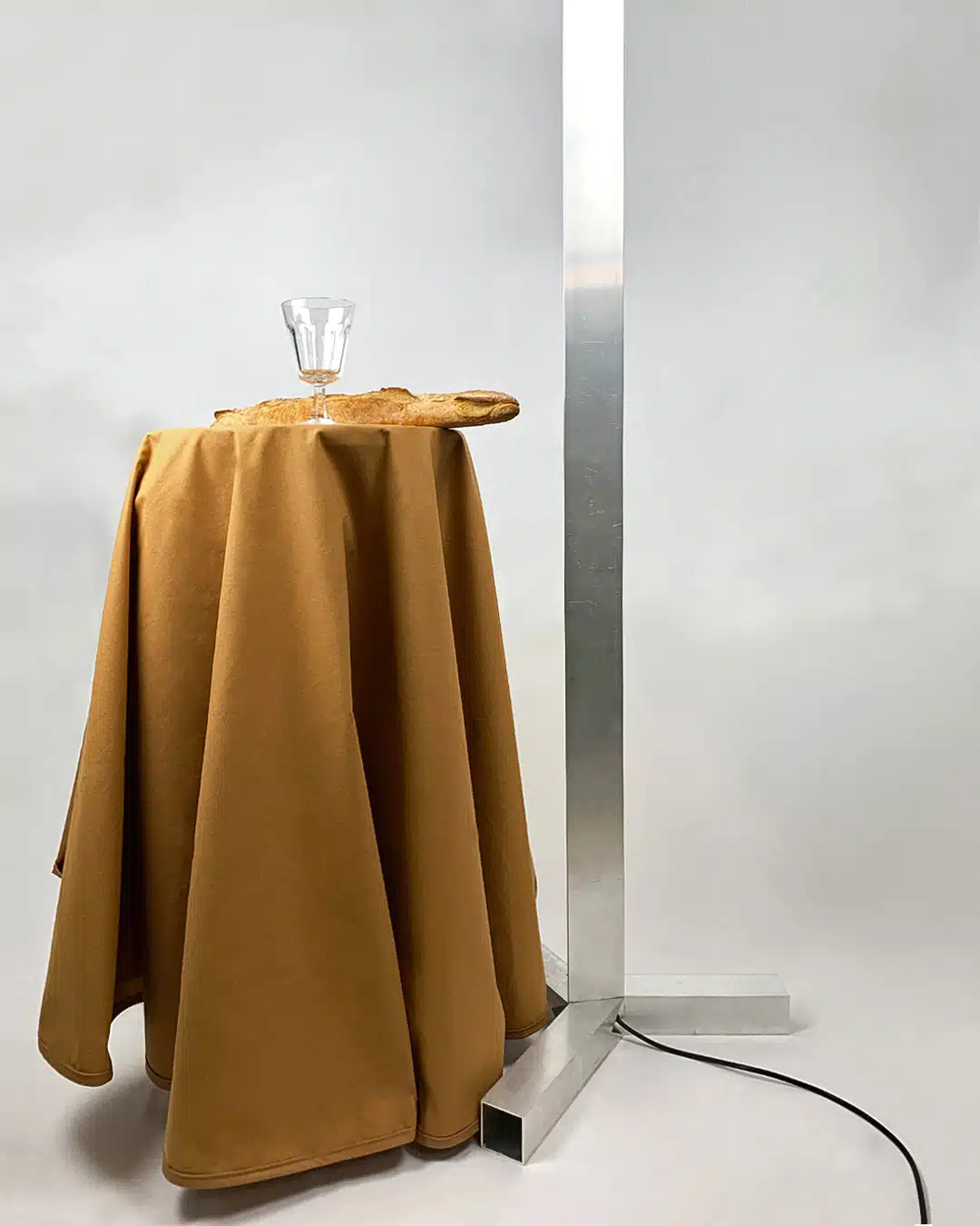 Guillaume Sonnet présente Grammar : entre Bauhaus et Memphis, le design par assemblage