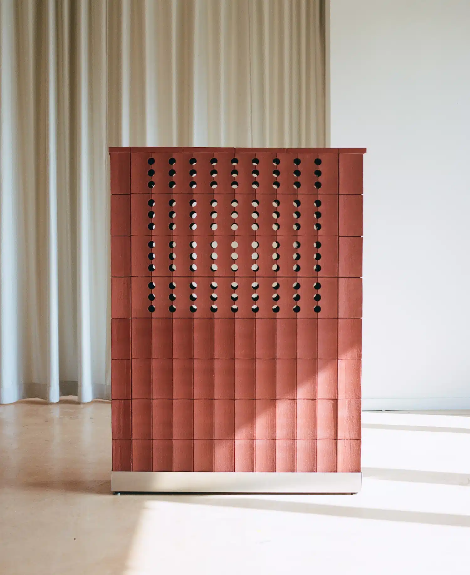 Terre cuite et inertie thermique : CELCIUS réinvente le chauffage durable