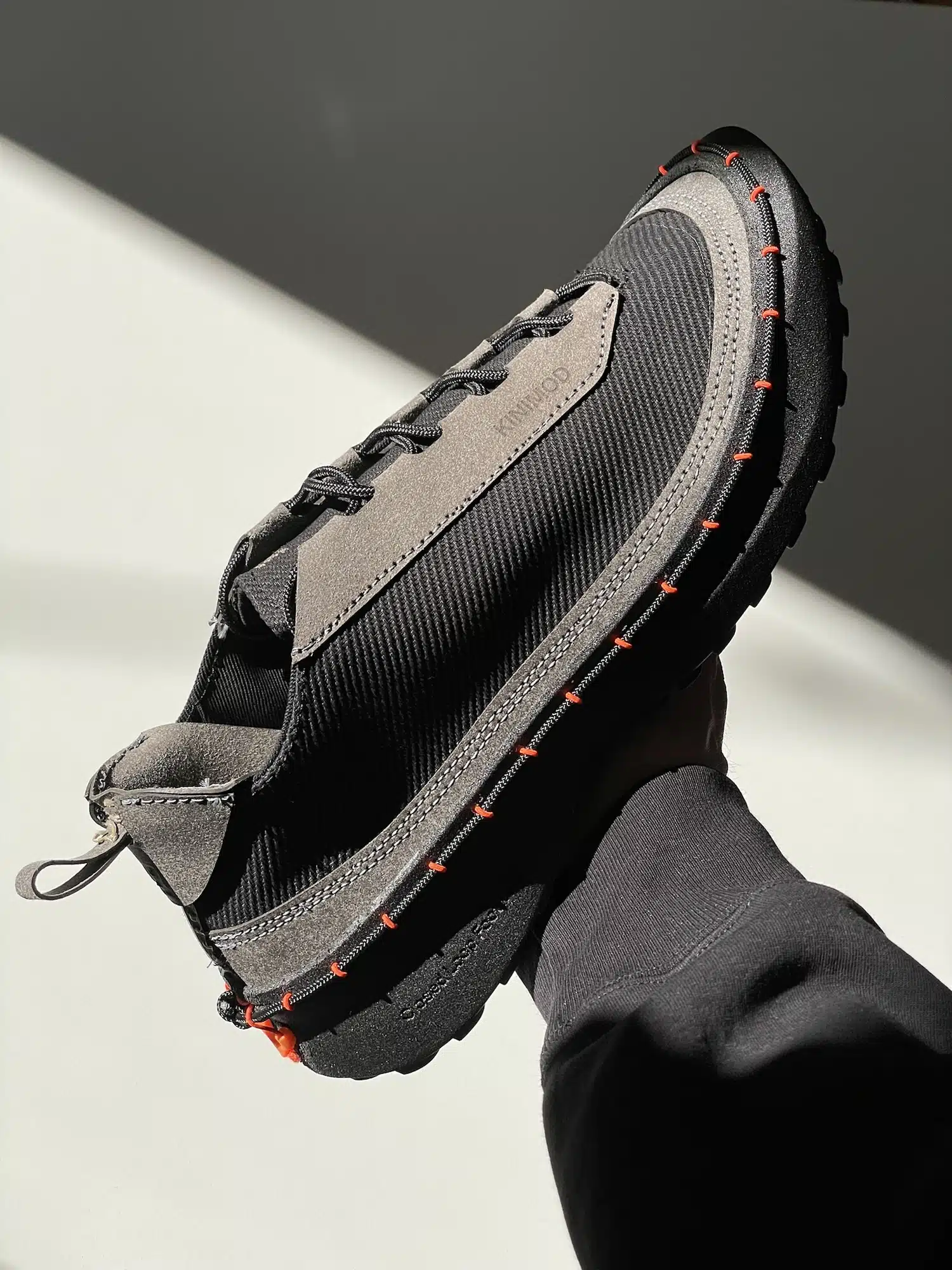 Closed Loop Footwear : la sneaker autrichienne qui se répare, se démonte et se composte 