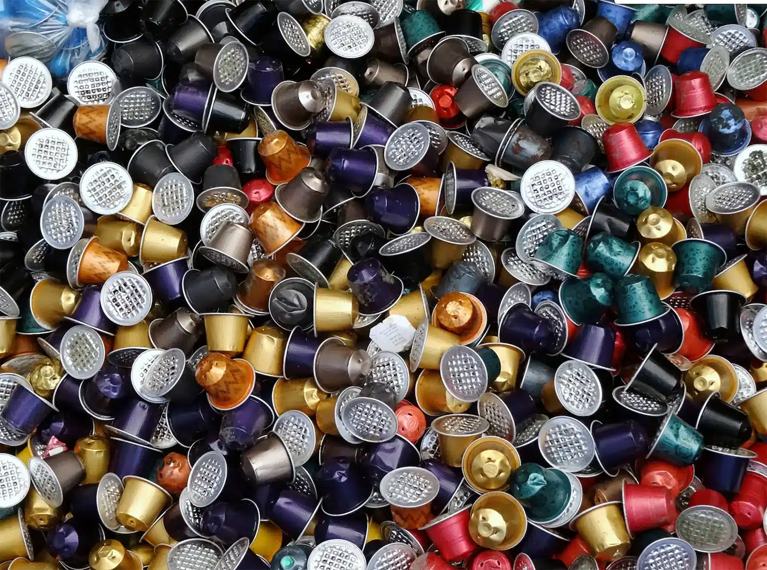 CAP ou pas CAP ? Jean-Sébastien Blanc réinvente la cafetière à partir de pièces recyclées Nespresso