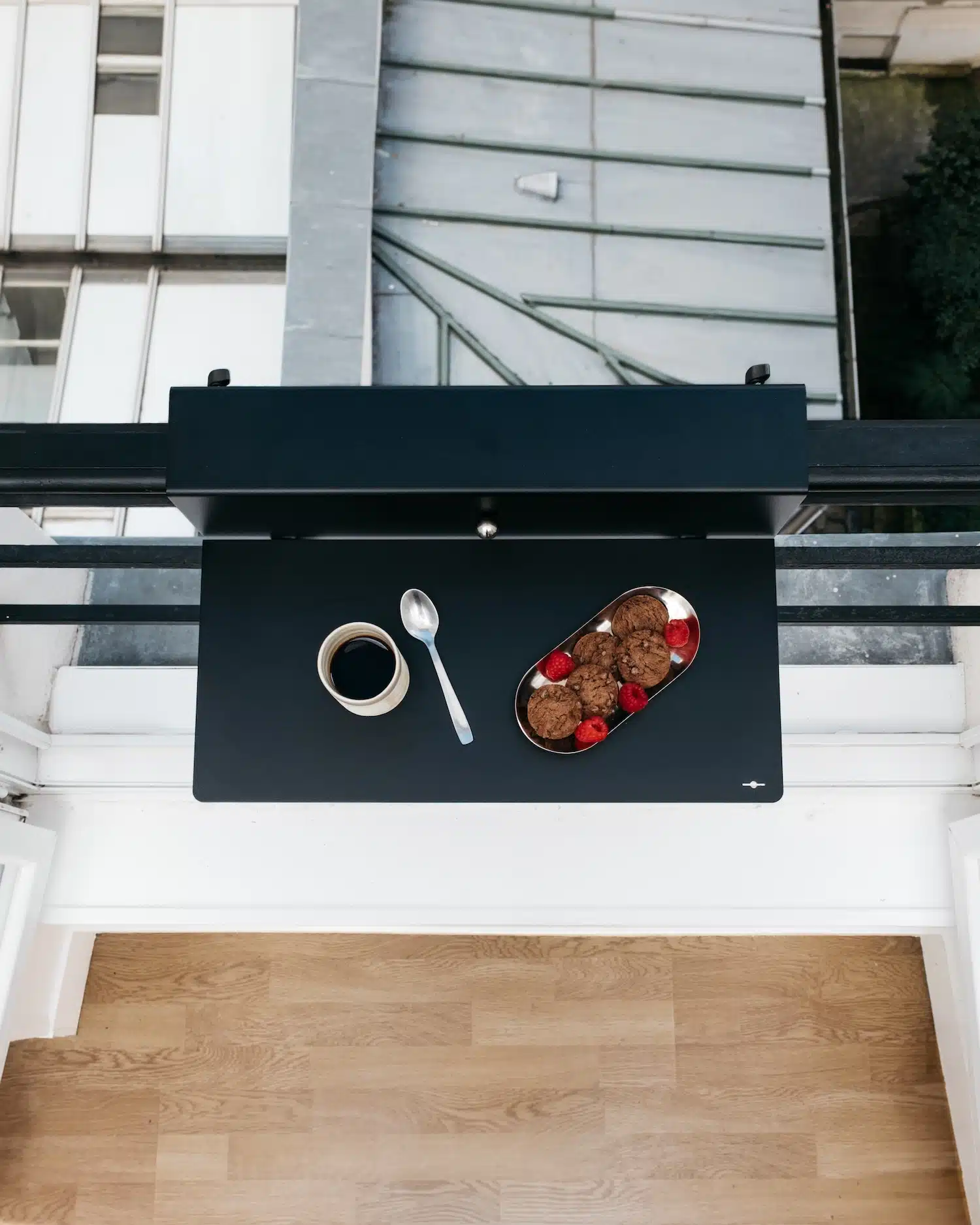 Le Comptoir Saint-Gilles : quand deux designers transforment un rebord de fenêtre en espace de vie