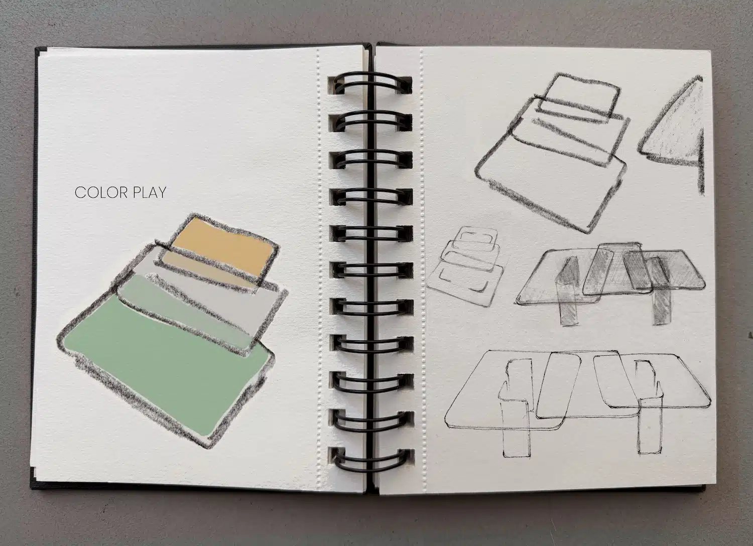 Mademoiselle Jo : des tables en verre de Murano fusionné qui jouent avec la lumière