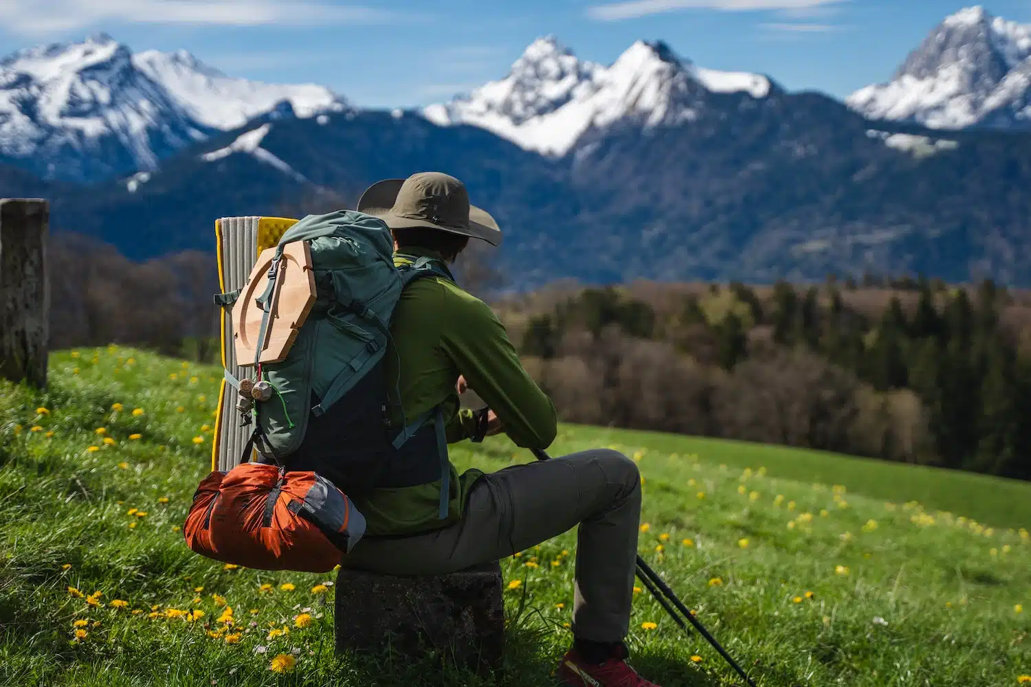 Projet étudiant : Maxence Bouisset imagine une table de cuisine modulaire pour les bivouacs et le bikepacking Projet étudiant : Maxence Bouisset imagine une table de cuisine modulaire pour les bivouacs et le bikepacking