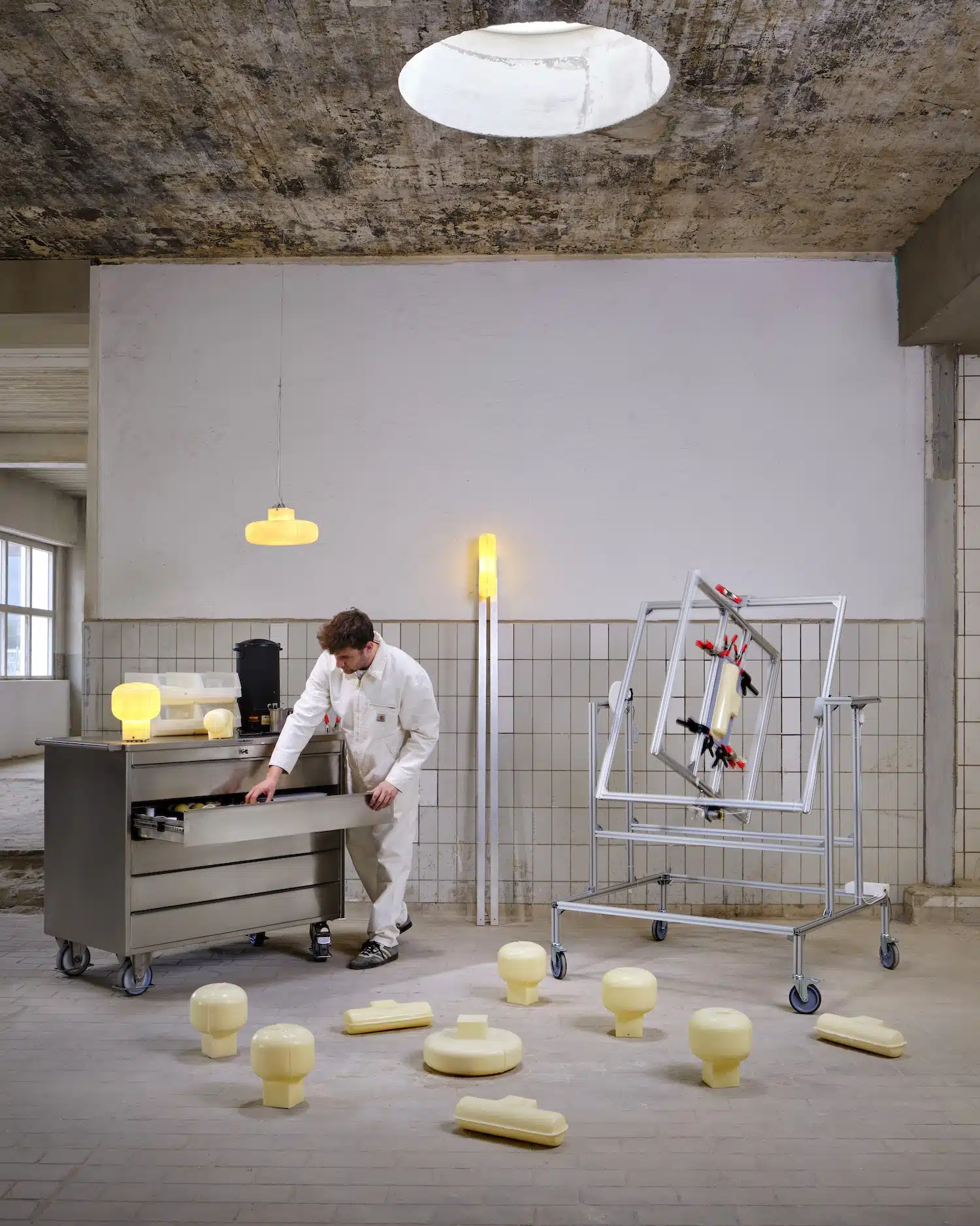 Baguette Studio invente le luminaire qui change de forme : Le Labo 1.0, une collection en cire 100% naturelle Baguette Studio invente le luminaire qui change de forme : Le Labo 1.0, une collection en cire 100% naturelle