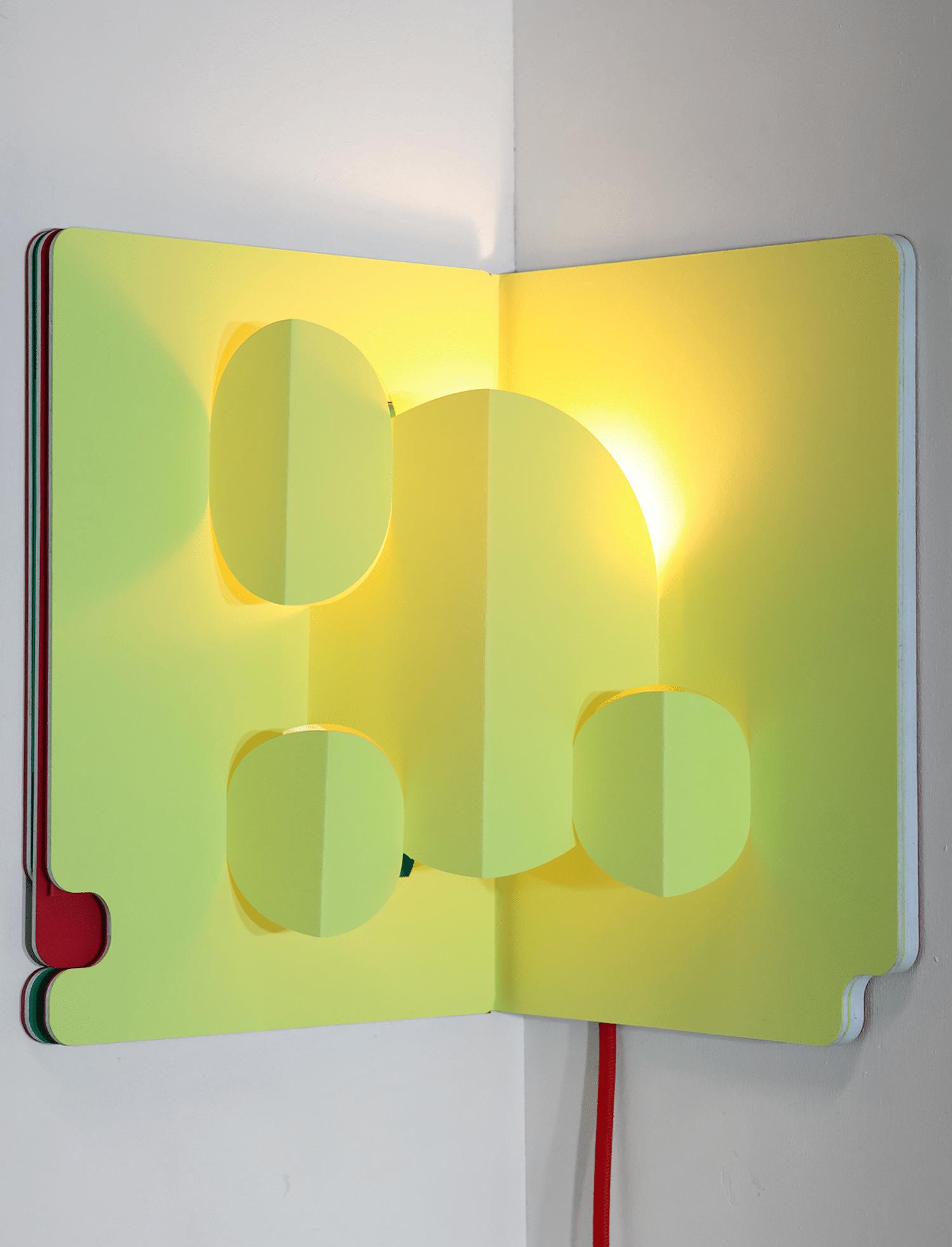 Future on Stage M&O 2026 : Risette, le luminaire pop-up qui joue avec les angles Future on Stage M&O 2026 : Risette, le luminaire pop-up qui joue avec les angles
