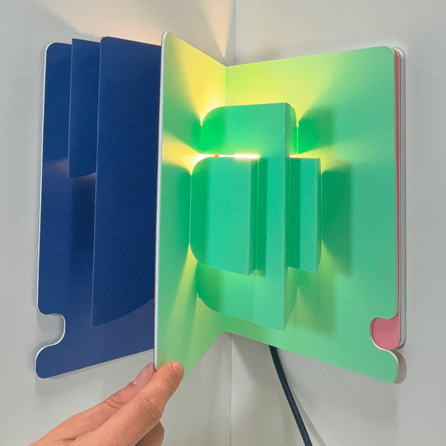 Future on Stage M&O 2026 : Risette, le luminaire pop-up qui joue avec les angles