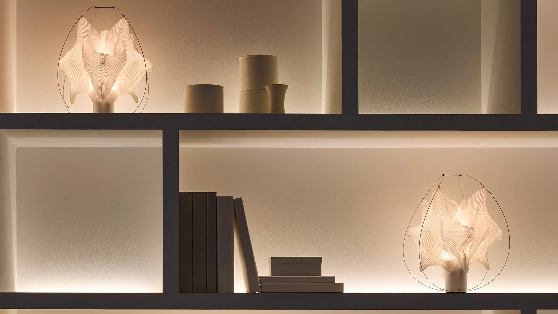 A-POC ABLE ISSEY MIYAKE x atelier oï : la lampe O Series qui transforme le tissu en lumière au 3daysofdesign 2026 A-POC ABLE ISSEY MIYAKE x atelier oï : la lampe O Series qui transforme le tissu en lumière au 3daysofdesign 2026