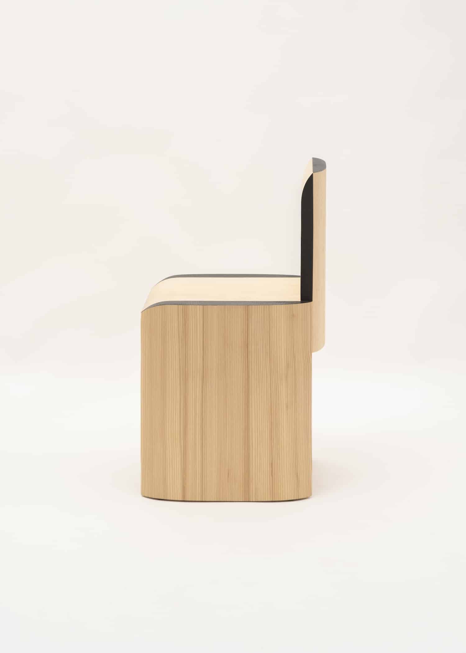 Tatu Laakso, designer finlandais : sculpter le sapin sans jamais cacher la coupe