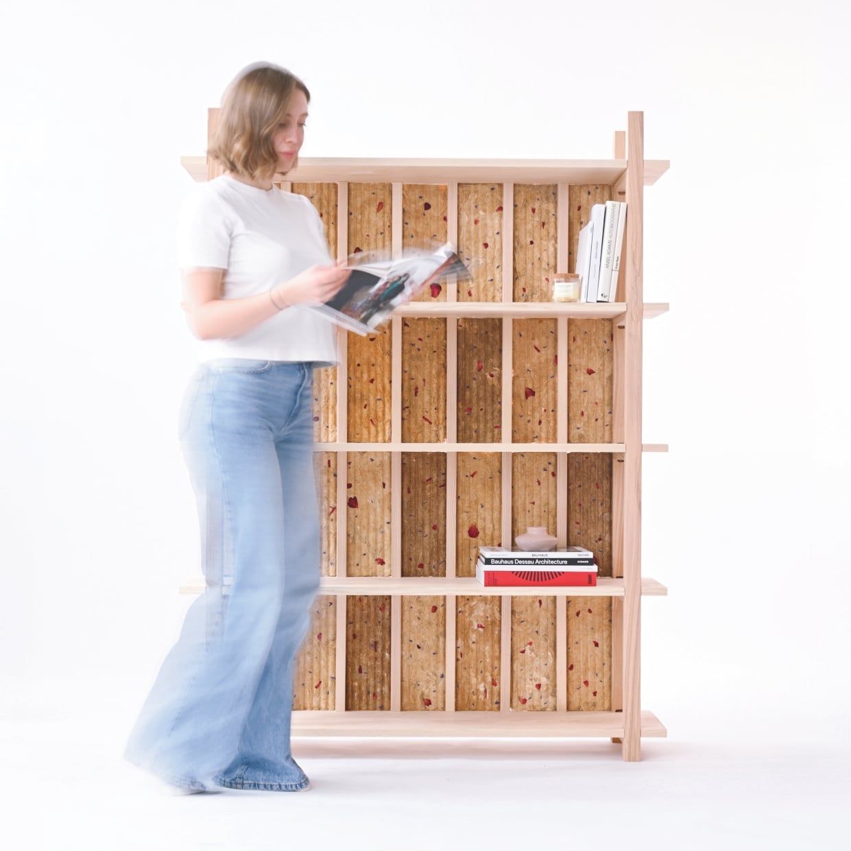 Studio Felice fait pousser le mobilier : MODYL, quand le champignon devient étagère et lumière