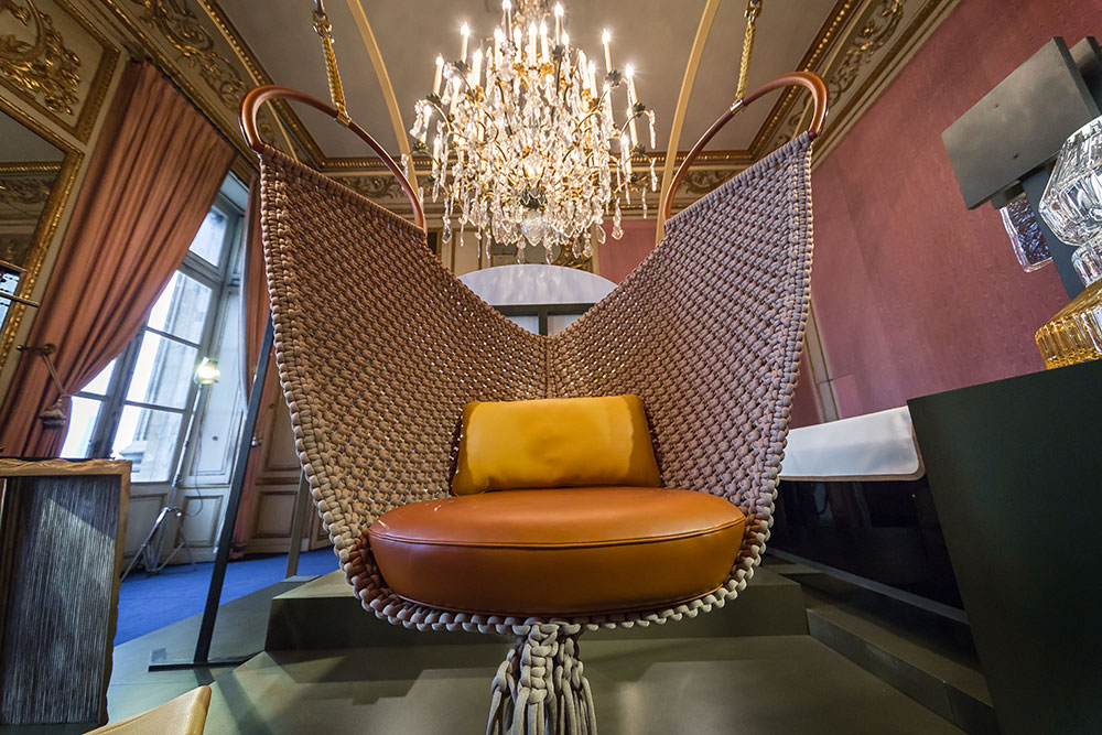 Louis Vuitton et l'Art déco : les Objets Nomades en dialogue avec l'héritage Louis Vuitton et l'Art déco : les Objets Nomades en dialogue avec l'héritage